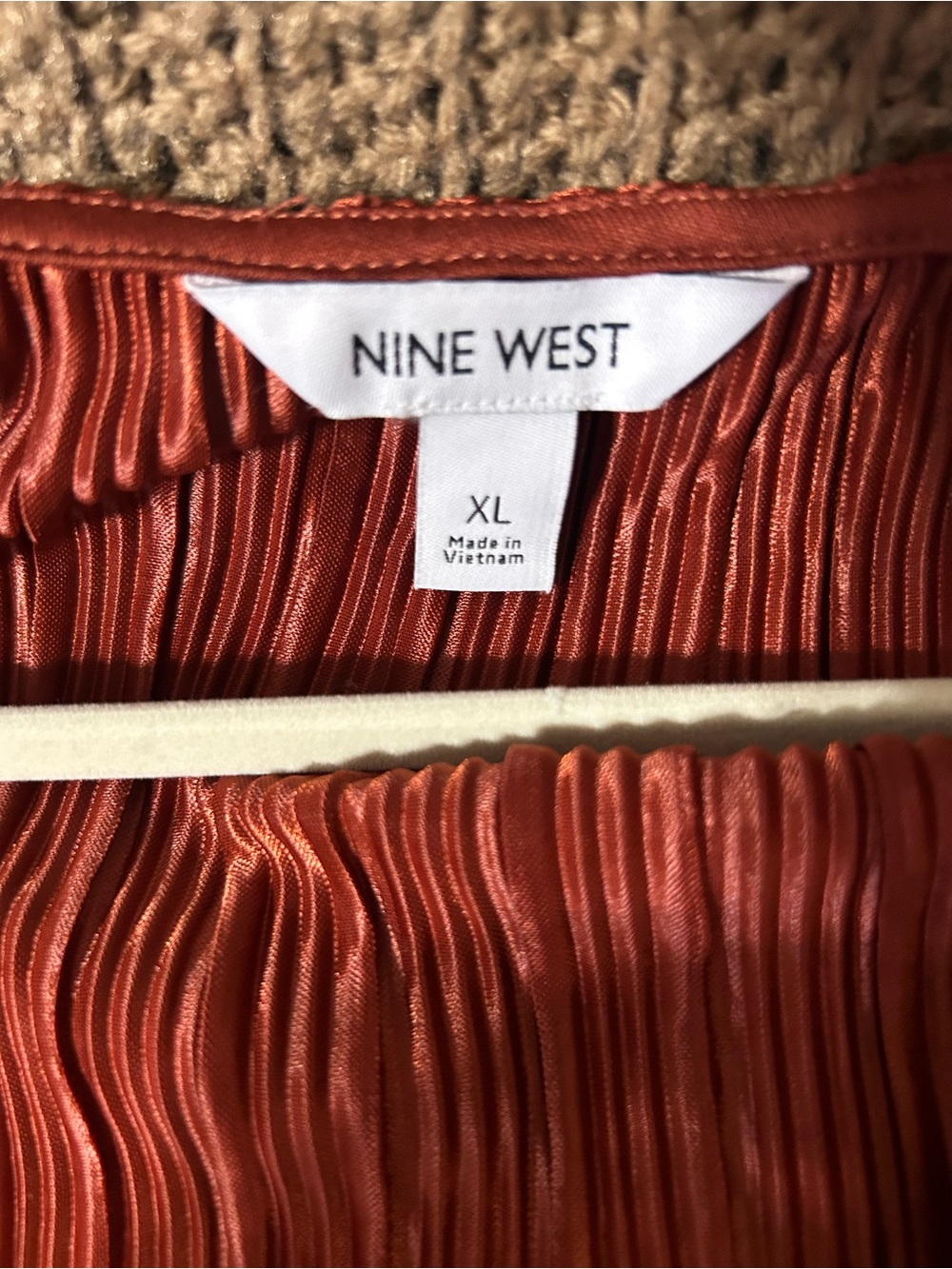 Nine West Rust-Red Pleated V-Neck Tie-Front Tank - Picture 3 of 7